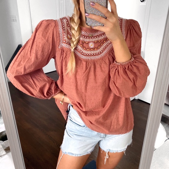 π MAX STUDIO BOHO TAUPE FLORAL EMBROIDERED LOOSE TOP! - Picture 1 of 13
